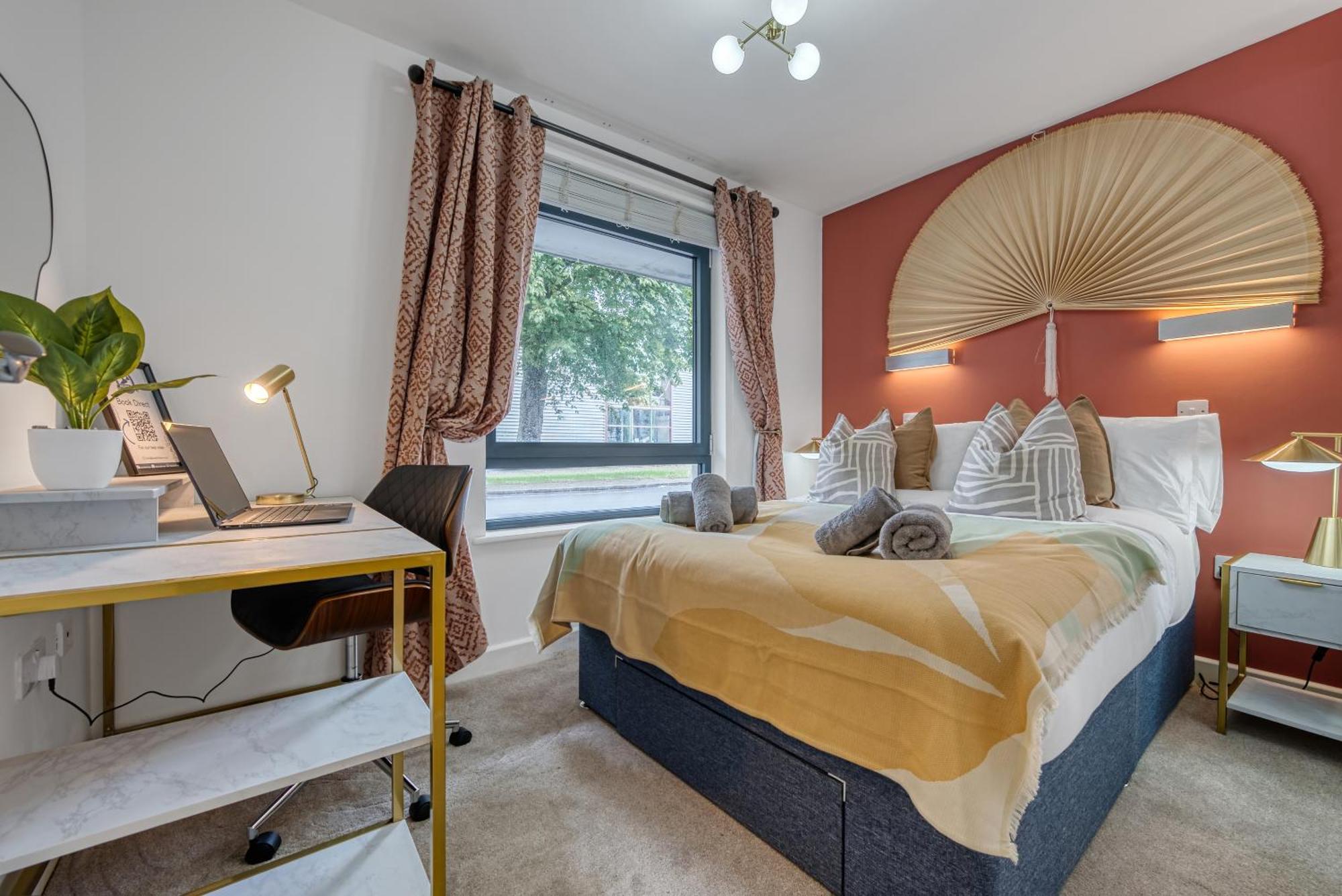 Ocean Village 1-Bedroom Luxurious, Stylish & Cosy Apartment, Central Location In Southampton, Sleeps 4 - Summer Special Offer! - By Blue Puffin Stays Exterior foto